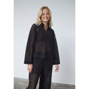 Sisters Point Elsia Kant Blouse Zwart