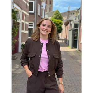 Sisters Point Garwin Bomber Jack Donker Bruin