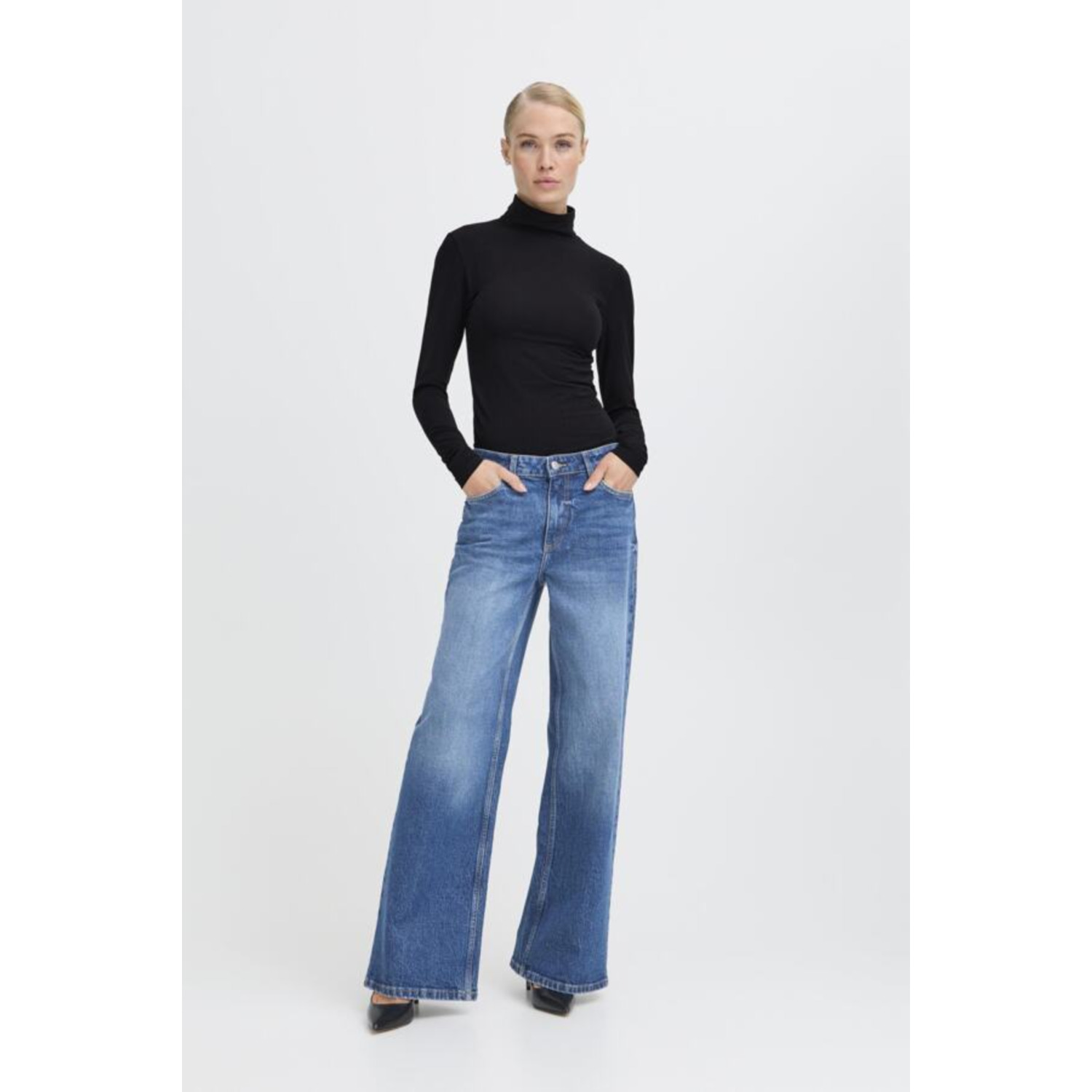 B.young BYPamila Roll Neck Top Zwart - Afbeelding 3