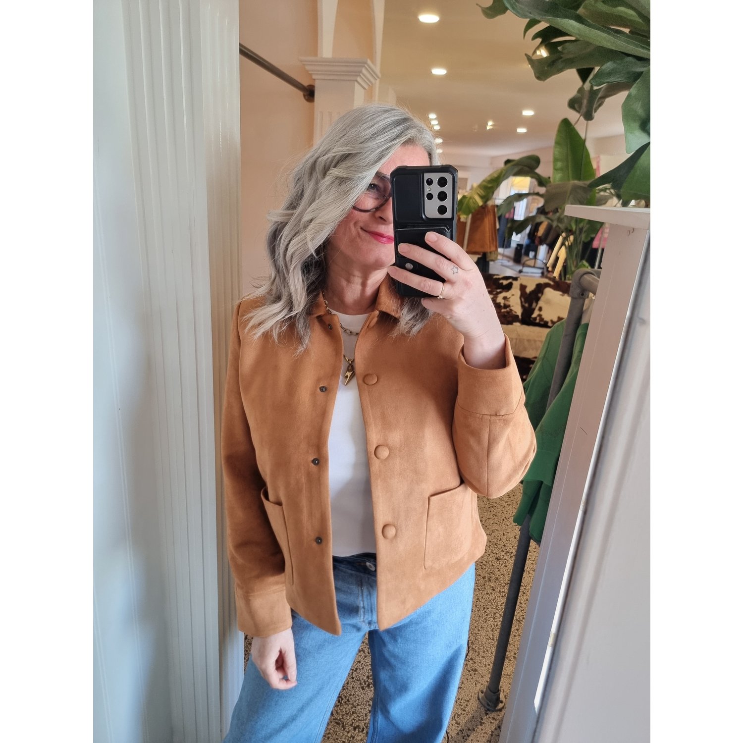ICHI IHCrevo Suèdine Jacket Licht Bruin
