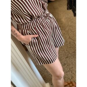 B.young BYEvino Striped Shorts Wit Bruin